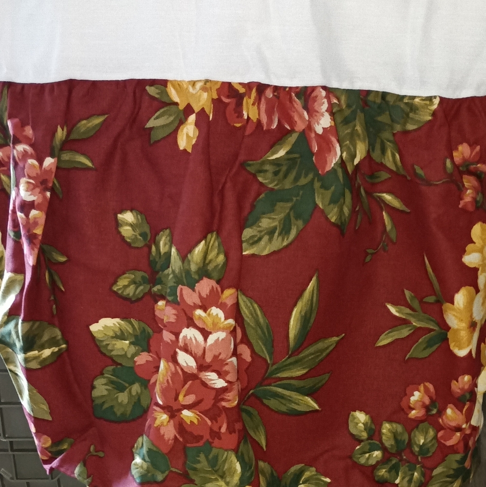 NEW Waverly Garden Room Burgundy  Floral Manor FULL Bedskirt 13"Drop